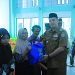 Serahkan Sembako Ramadan, Bupati Pangkep Ingatkan Penyaluran Zakat Sesuai 8 Asnaf