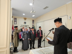 Kepala Kantor Pertanahan Pangkep Bambang Iriyanto Lantik Tiga PPATS Baru untuk Tingkatkan Pelayanan Pertanahan