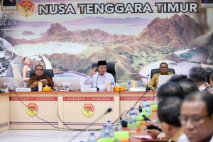 Rakor Bersama Pemda Se-NTT, Menteri Nusron Minta Dukungan Kepala Daerah Wujudkan Transformasi Layanan Pertanahan