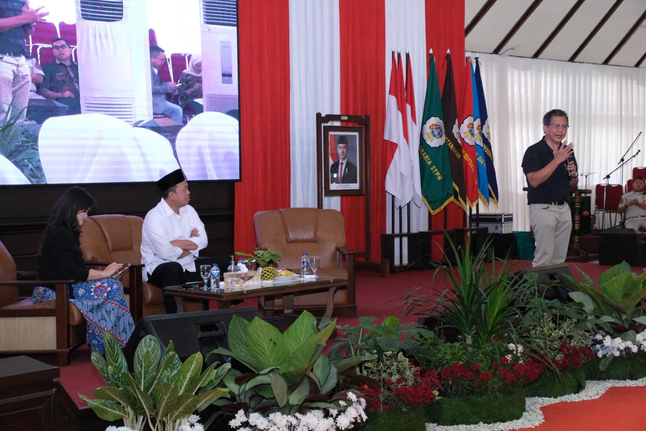 Tak Sekadar Ilmu Pertanahan, Rocky Gerung Nilai Taruna/i Politeknik Agraria STPN Belajar Banyak Disiplin Ilmu